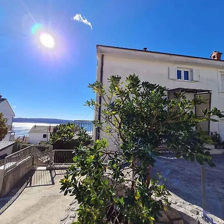 In 42436 Apartman Dramalj