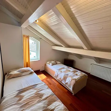 Apartman In 42436