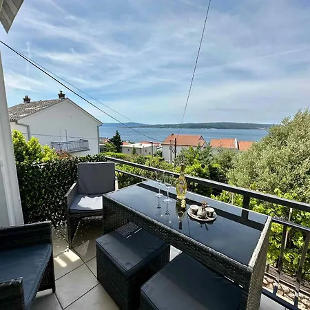 In 42436 Apartman Dramalj