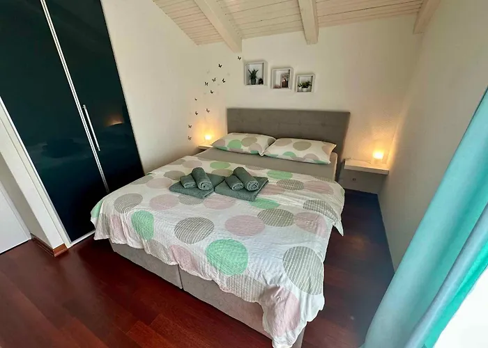 Apartman In 42436 Dramalj